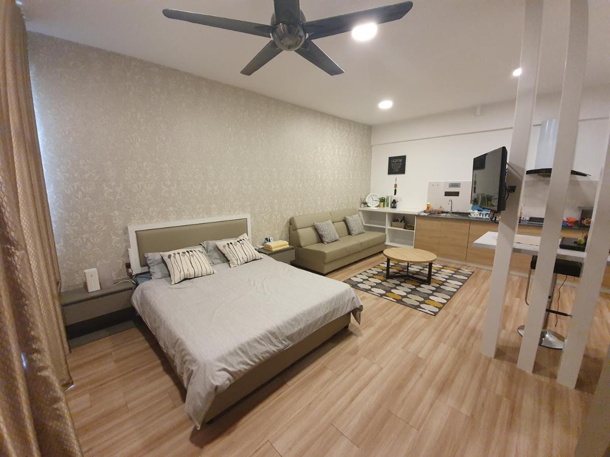Mhb 30 Sulte Evo Soho Bandar Baru Bangi Free Netflix And Wifi Apartment Exterior photo